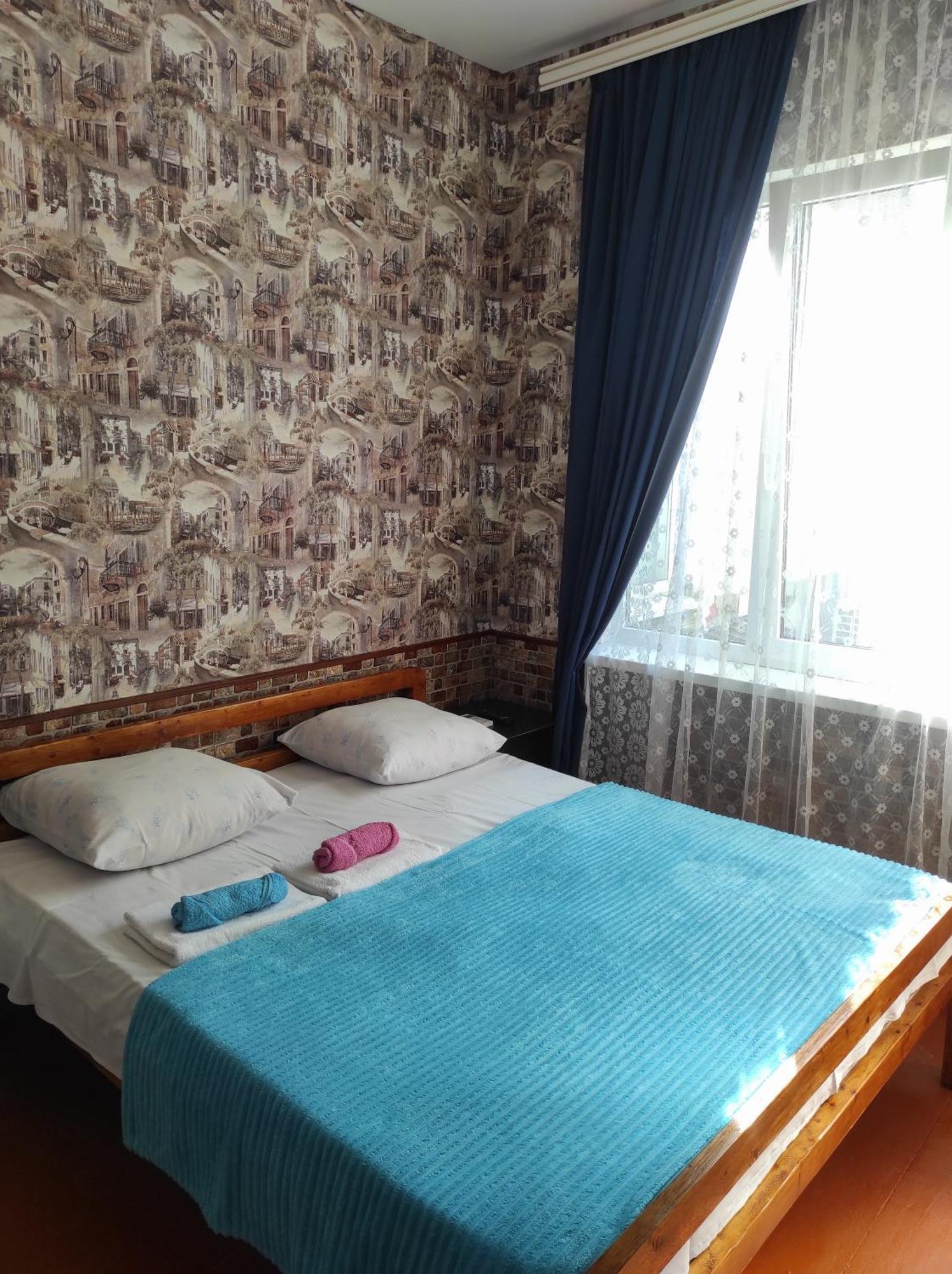 Гостевой Дом Ирина Hotel Сухуми Екстериор снимка